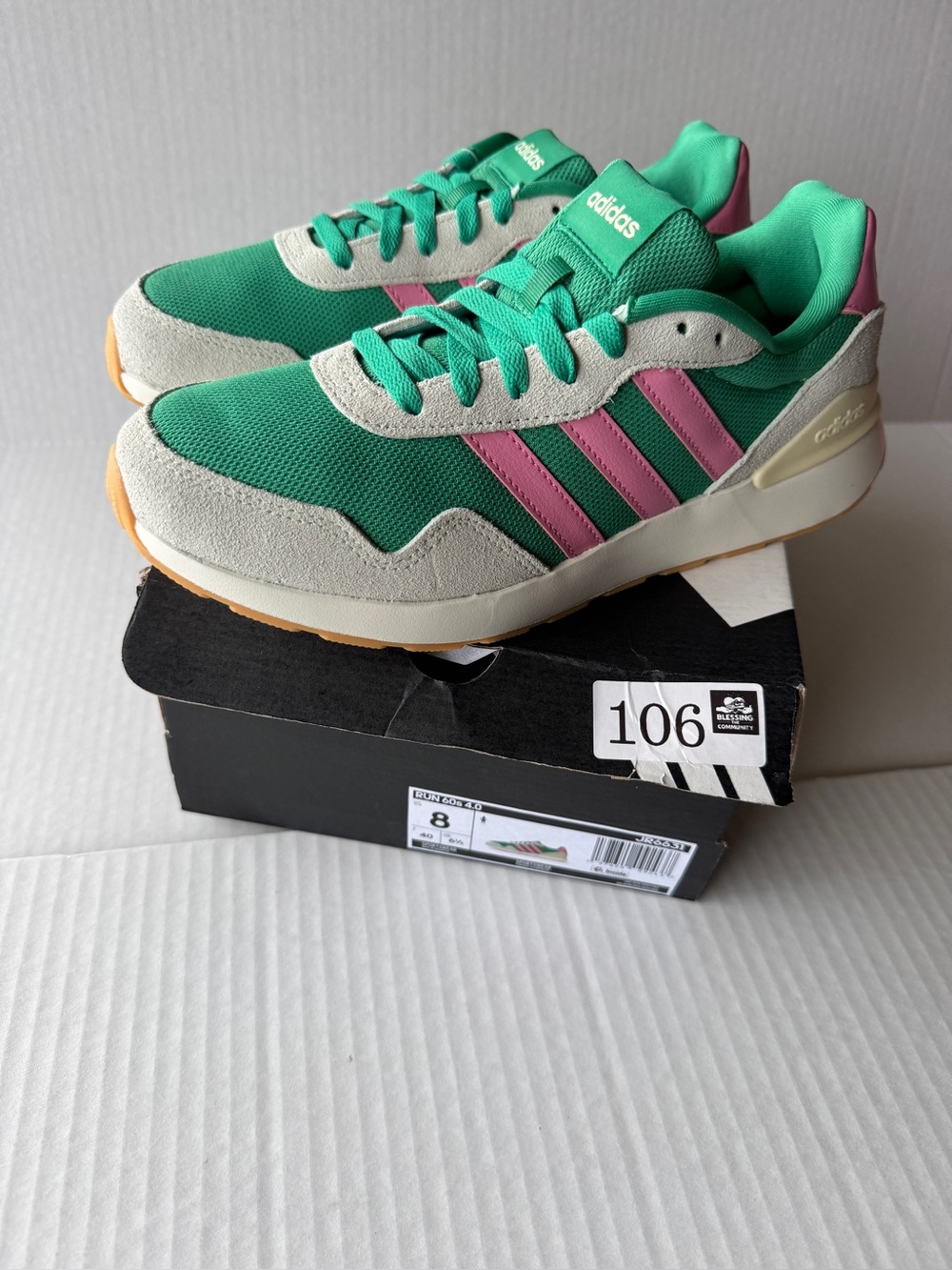 Adidas Women’s 8, RUN 60s 4.0 NEW In Box.